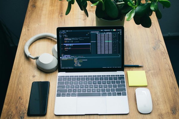 Comparaison des jeux indépendants : Hollow Knight vs Ori