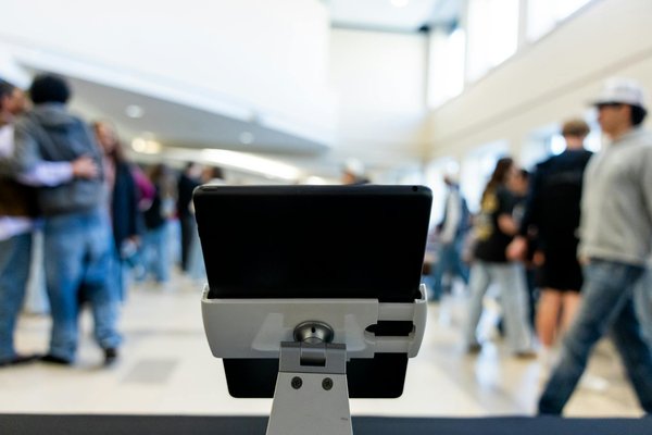 Pourquoi considérer les disques durs NVMe comme une option de stockage supérieure ?